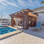 2 Bedroom Stunning In 別荘 *