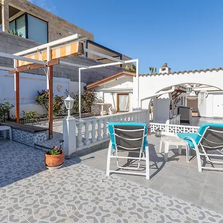 2 Bedroom Stunning In