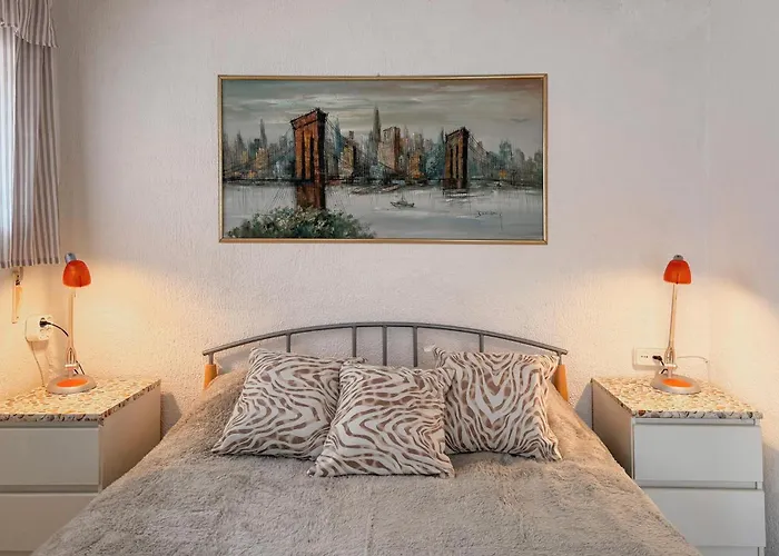 度假居 2 Bedroom Stunning In *