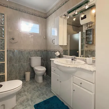 2 Bedroom Stunning In Nyaraló Torrevieja